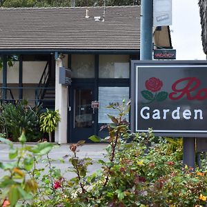 Rose Garden Inn